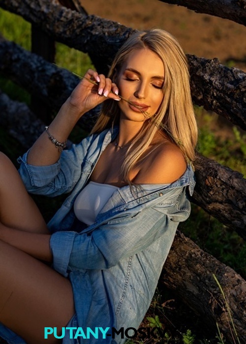 Илона Илона