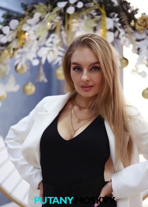 Илона Илона